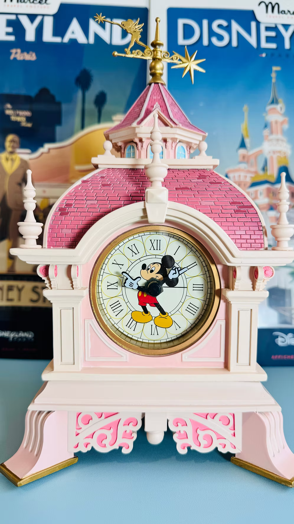 Figura reloj Disneyland Hotel Paris