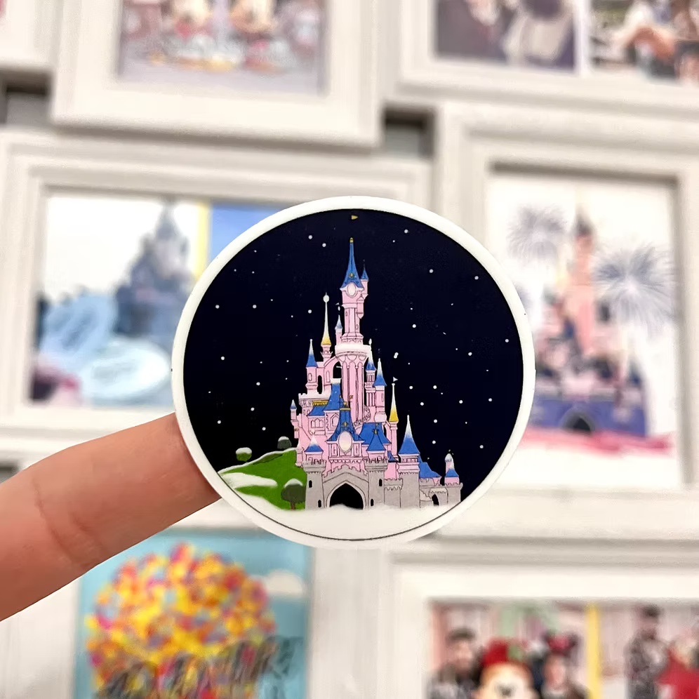 Pegatina Castillo Disneyland Paris con nieve
