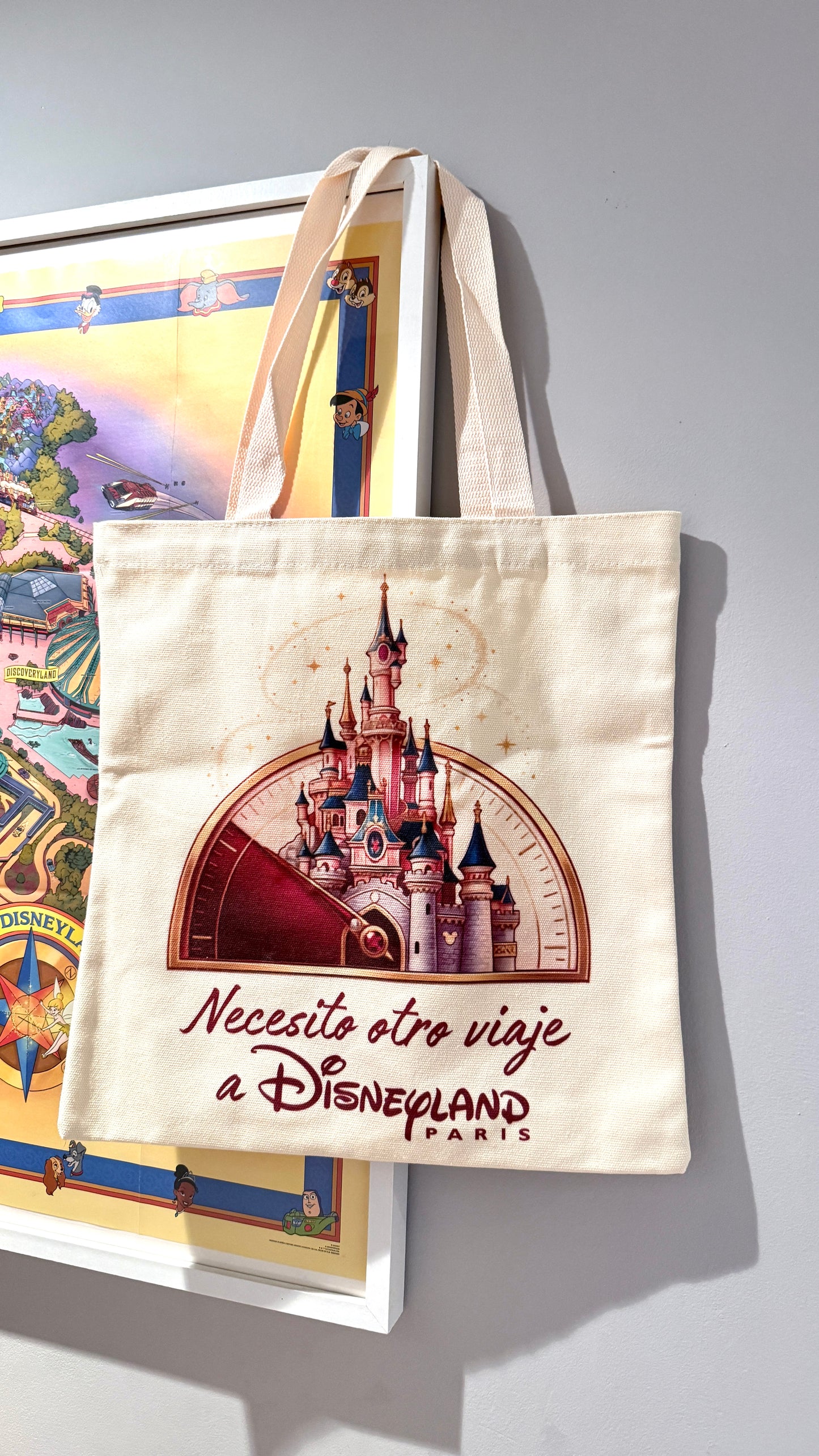 Bolsa Tote Bag Necesito otro viaje a Disneyland Paris