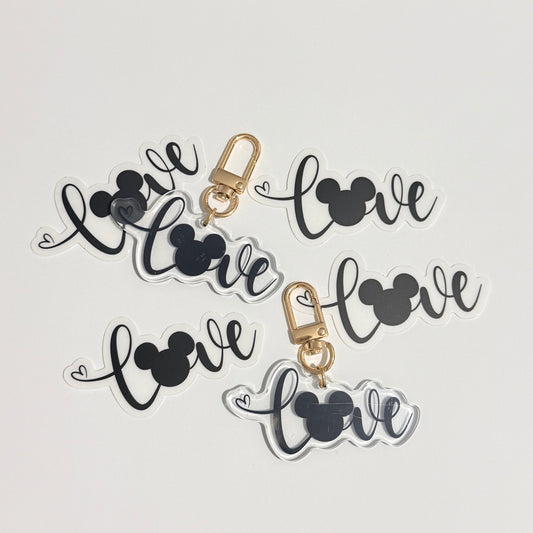 Llavero y pegatina Love Mickey