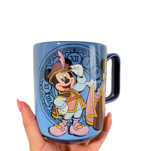 Taza de Cerámica Mickey y Minnie Mouse Royal Banquet – Exclusiva Disneyland Hotel