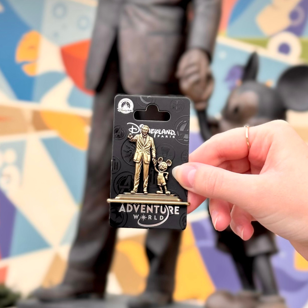 Pin Mickey Mouse Walt Disney Adventure World Disneyland Paris