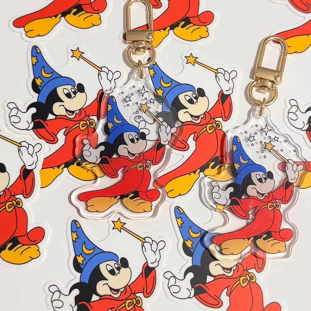 Llavero y pegatina Mickey Mago Fantasia
