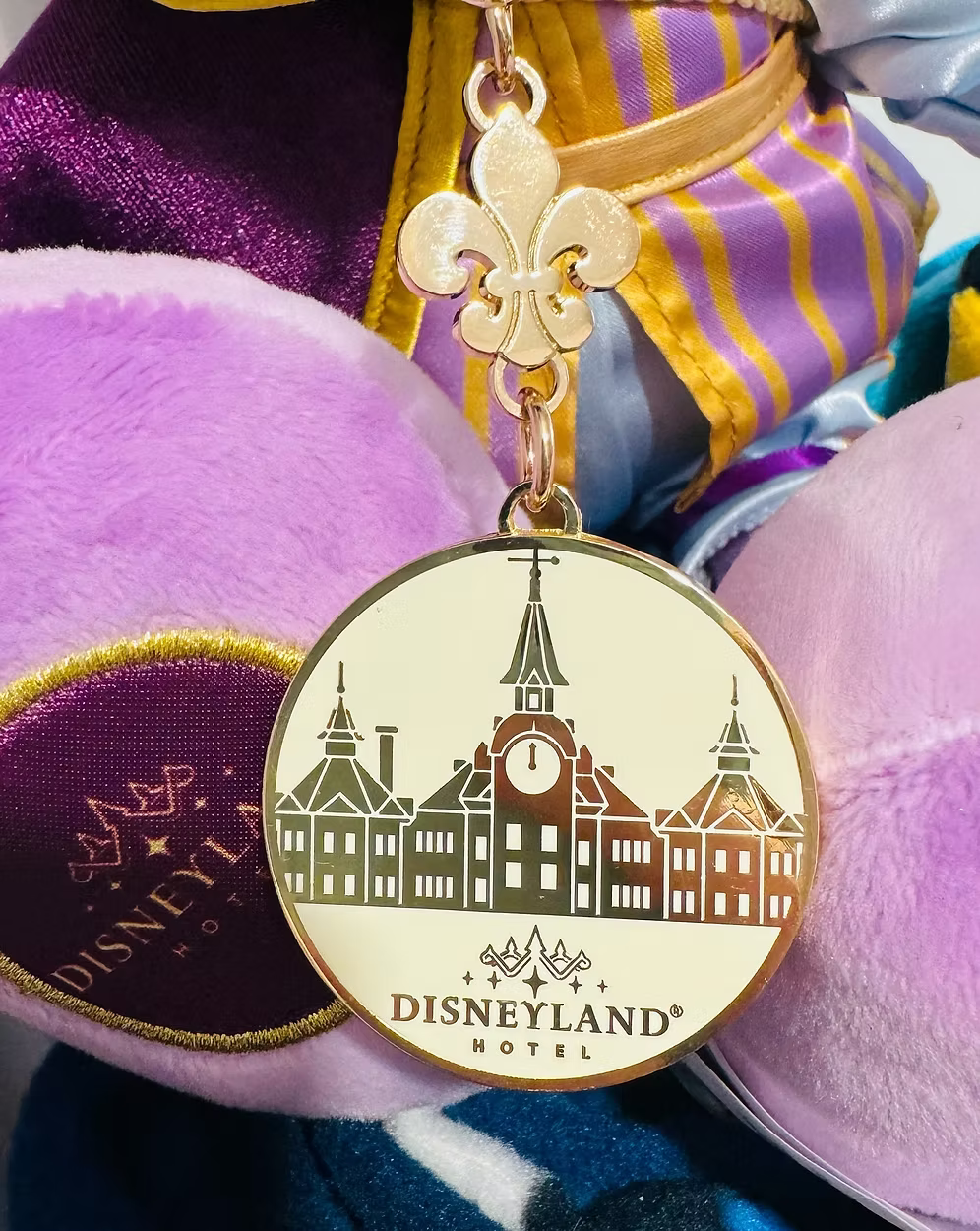 Llavero Reloj Hotel Disneyland Paris