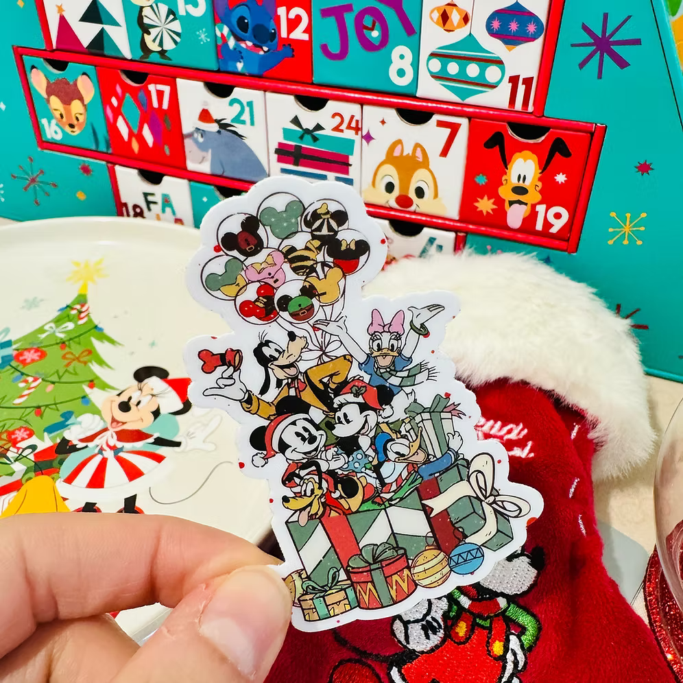 Pegatina regalos Mickey Mouse Minnie y amigos Navidad