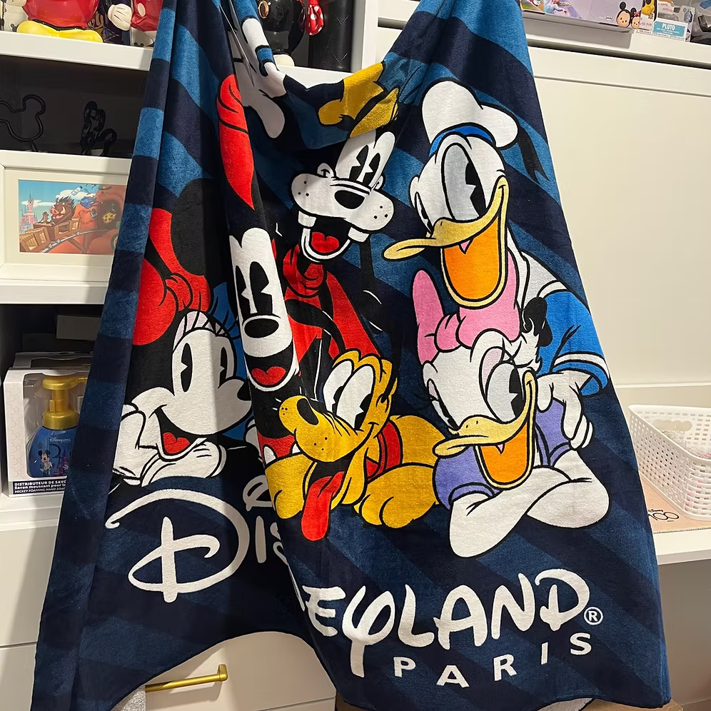 Toalla Mickey y amigos Disneyland Paris