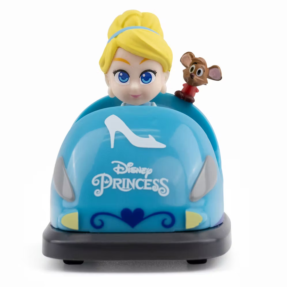 Figura Blancanieves Princesas Disney en coches de choque