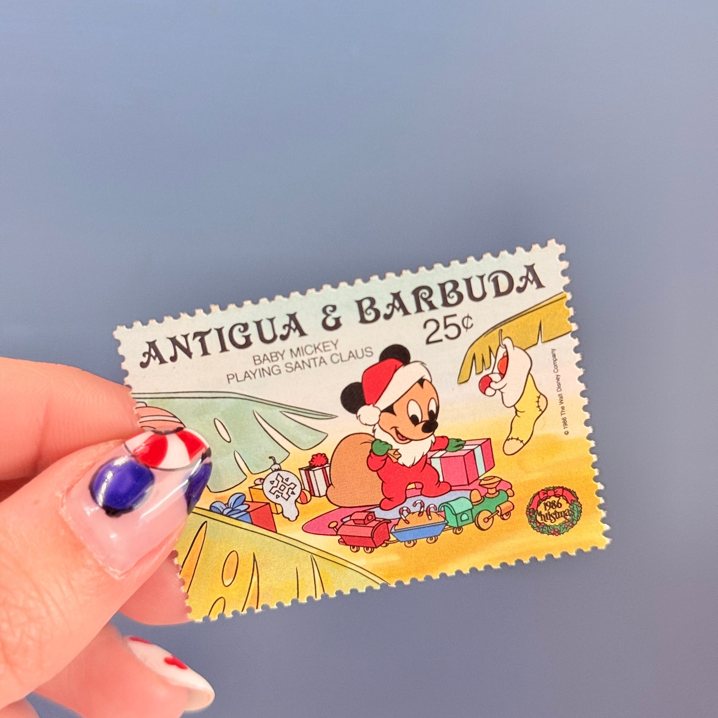 Set 4 sellos Navidad Mickey Mouse y amigos Antigua y Barbuda