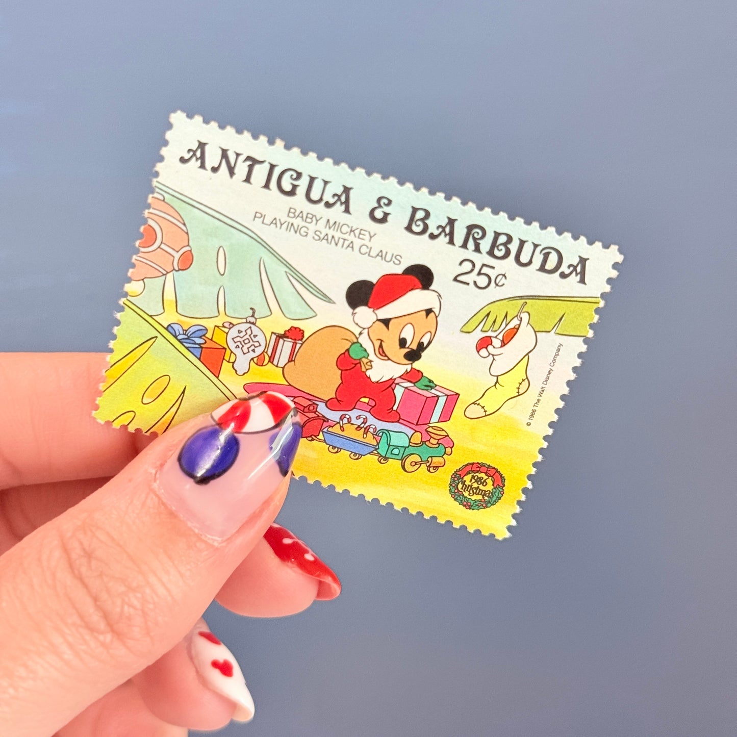 Set 4 sellos Navidad Mickey Mouse y amigos Antigua y Barbuda