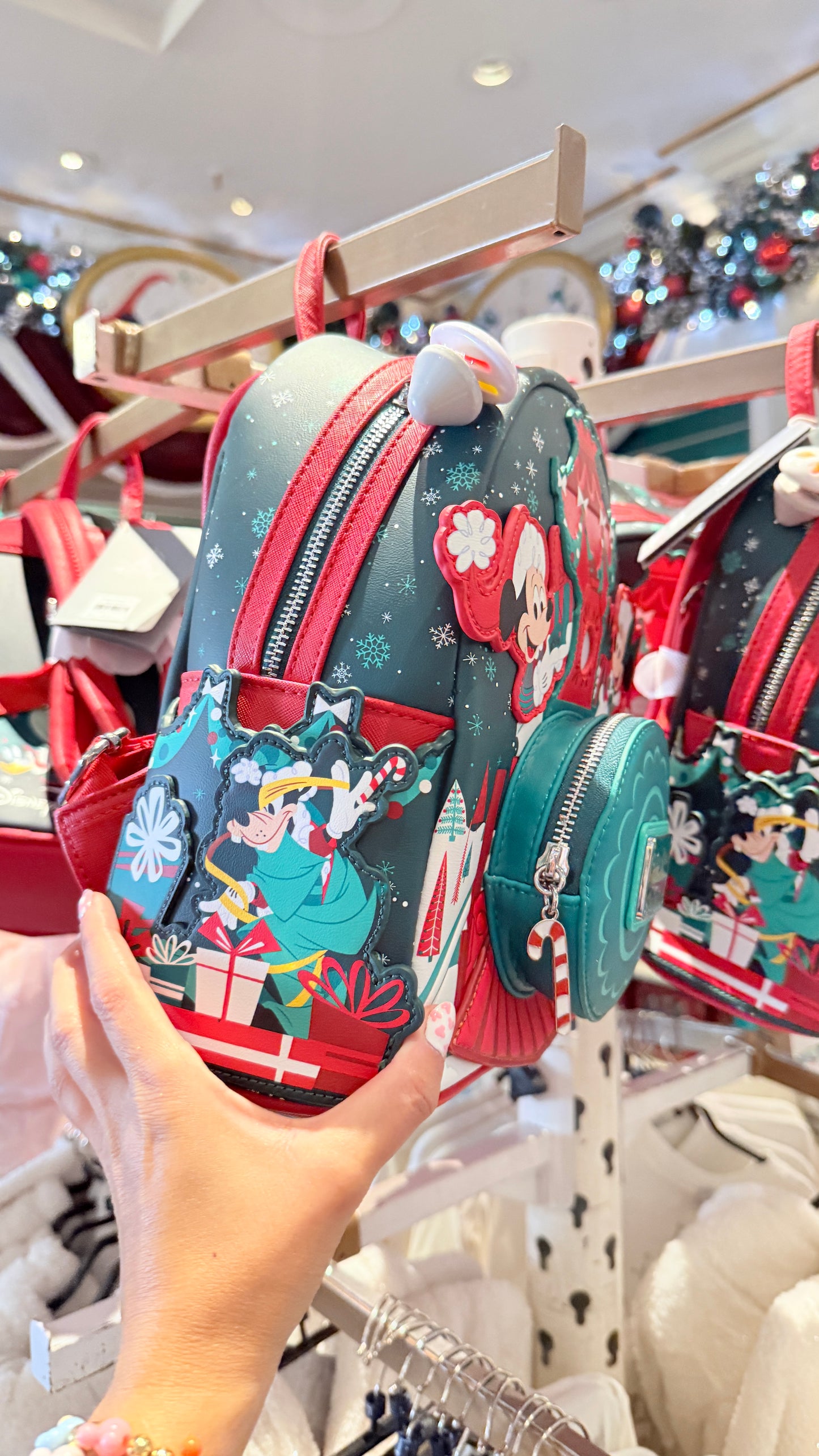 Mochila Loungefly Navidad Disneyland Paris
