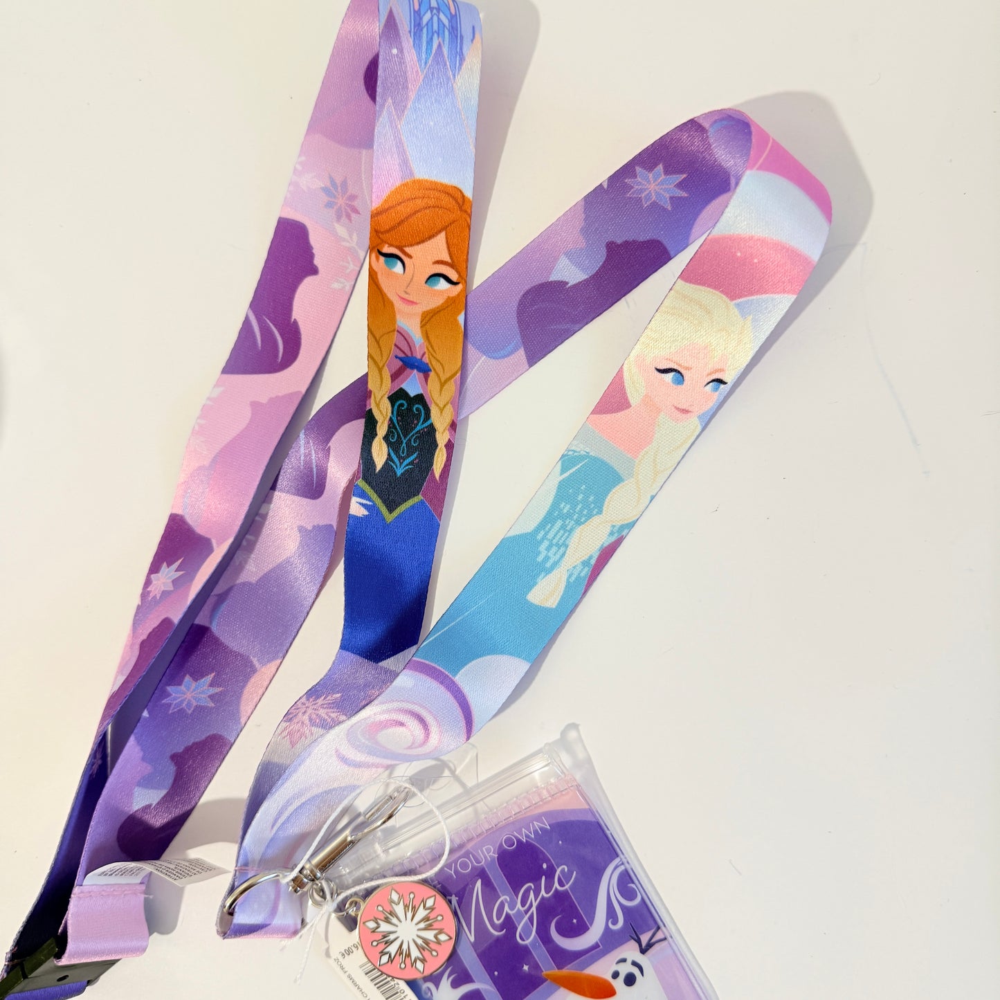 Lanyard Anna Elsa Olaf Frozen Disneyland Paris