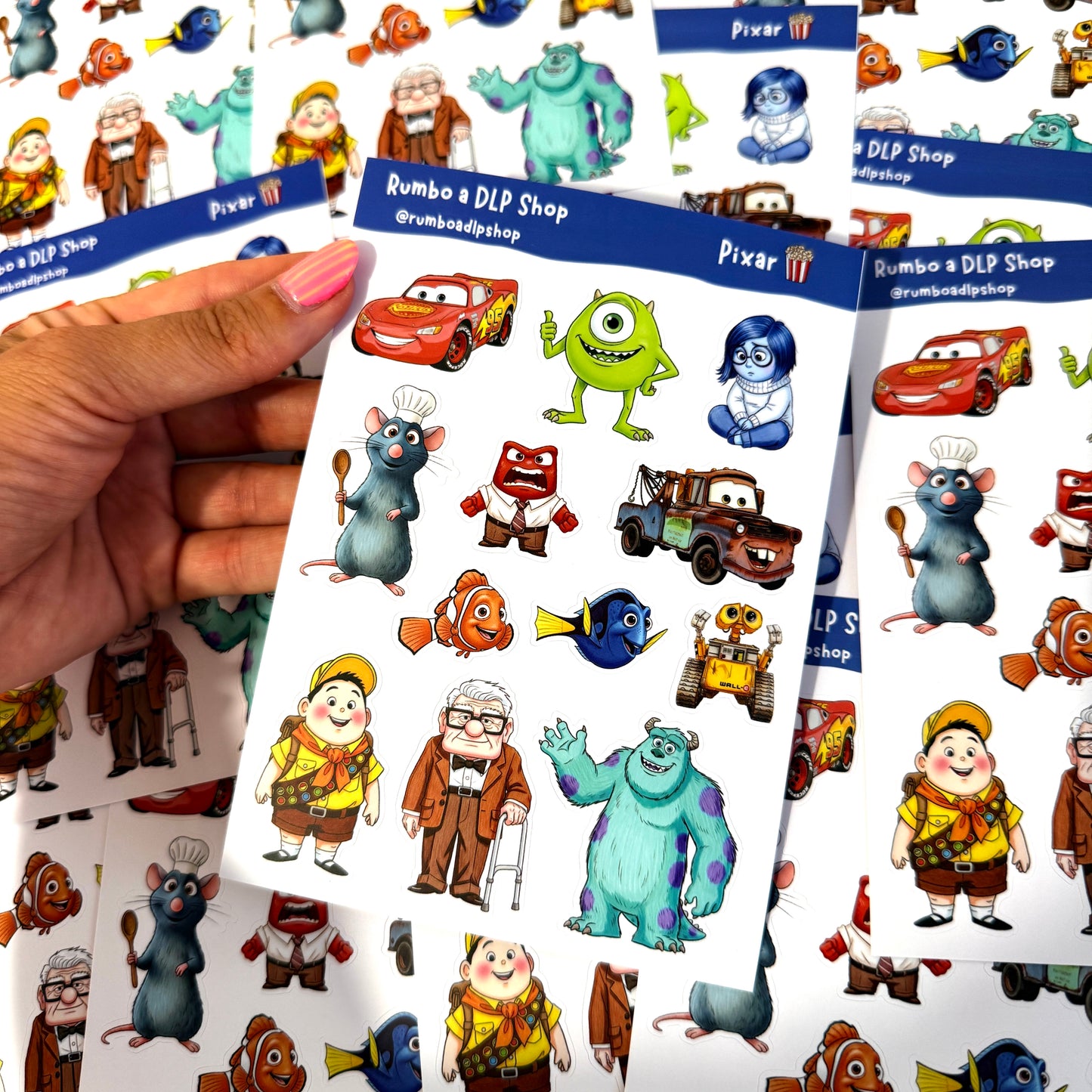 Hoja de pegatinas Personajes Pixar A6