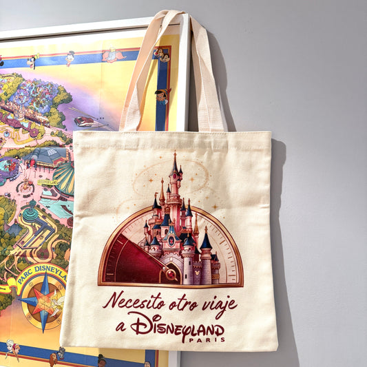 Bolsa Tote Bag Necesito otro viaje a Disneyland Paris