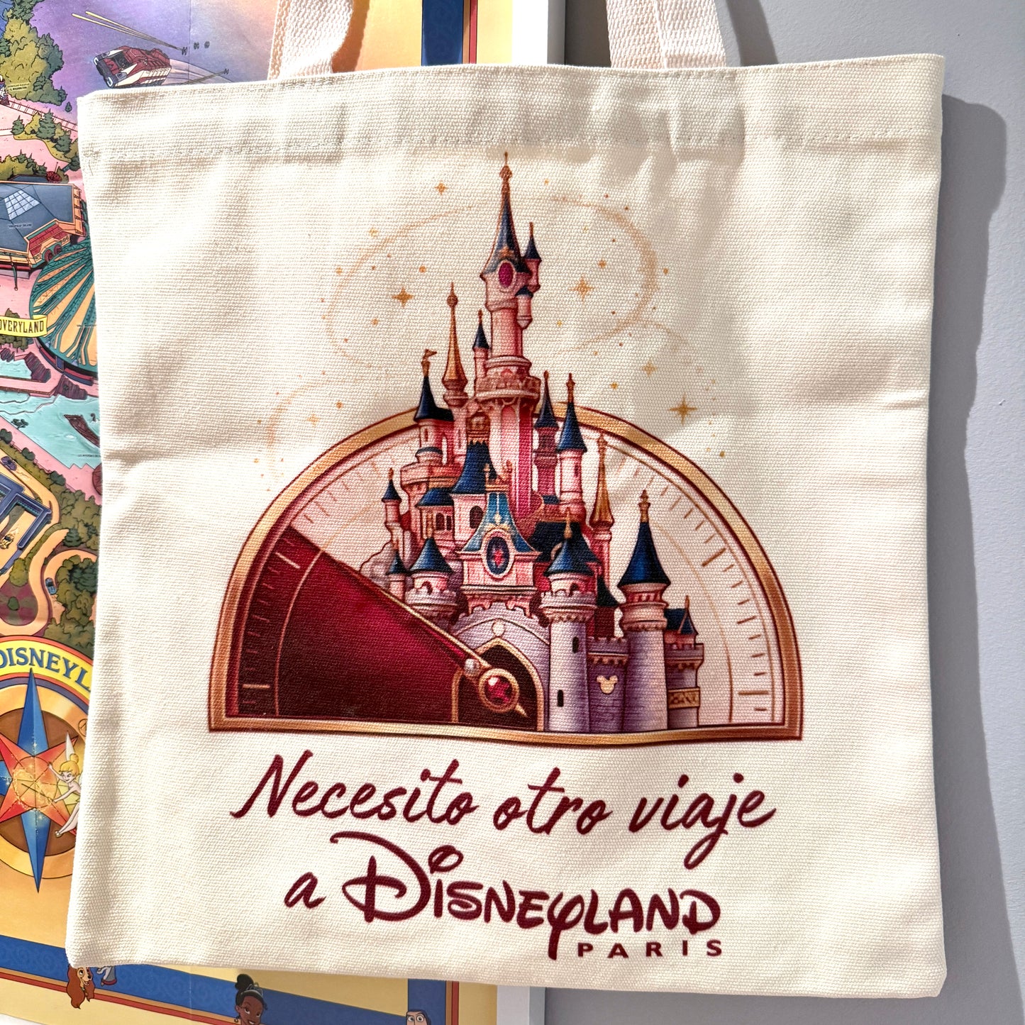 Bolsa Tote Bag Necesito otro viaje a Disneyland Paris