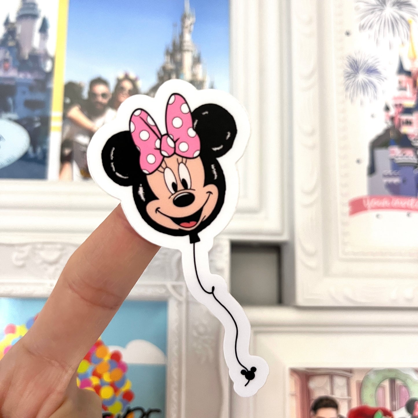 Pegatina Globo lazo rosa Minnie Mouse